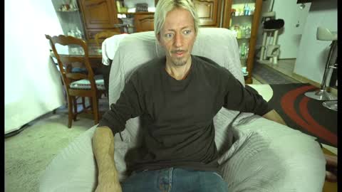 Snapshot of 00jeff31 chatting on 19, 1, 2025 jeff online show from 19, 1, 2025