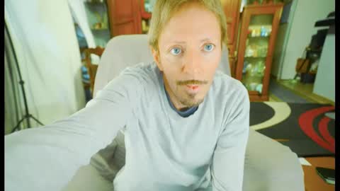 Snapshot of 00jeff31 chatting on 12, 2, 2025 jeff online show from 12, 2, 2025