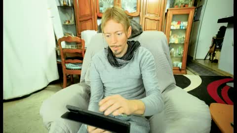 Snapshot of 00jeff31 chatting on 2, 3, 2025 jeff online show from 2, 3, 2025