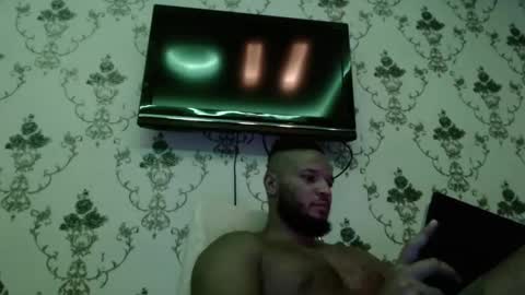 Snapshot of 0_kingsley chatting on 8, 1, 2025 Kingsley online show from 8, 1, 2025