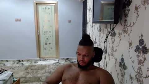 Snapshot of 0_kingsley chatting on 30, 1, 2025 Kingsley online show from 30, 1, 2025