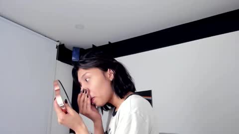 amy online show from 17, 11, 2025