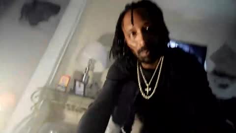 Snapshot of 11hundsum chatting on 23, 3, 2026 Darkmeat100 online show from 23, 3, 2026