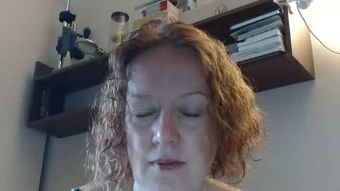 12ennie online show from 18, 9, 2025