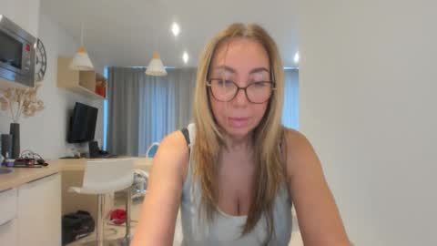 Snapshot of 14risha chatting on 7, 2, 2026 14risha online show from 7, 2, 2026