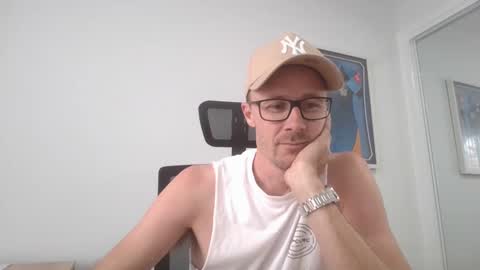 Justin186 online show from 5, 3, 2025