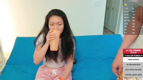 Tong  Ralph online show from 23, 12, 2025