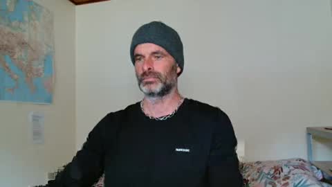 djulia online show from 24, 2, 2025