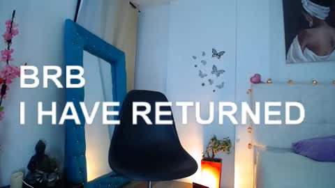 Snapshot of 19vanee chatting on 16, 2, 2025 stef read my description online show from 16, 2, 2025