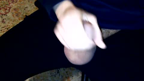 i erupt if you suck ur nipples 4 me and look at the camera while watching me online show from 26, 1, 2025