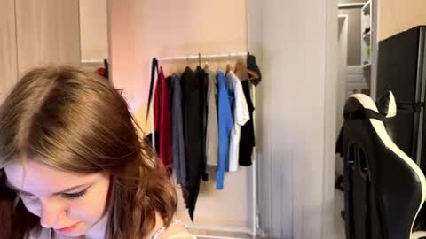 Snapshot of 1honeylaze chatting on 28, 7, 2026 Beach flover online show from 28, 7, 2026