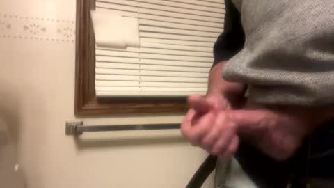 1hunglo412 online show from 16, 1, 2026