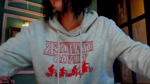 Moona  online show from 31, 1, 2025