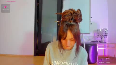 Snapshot of 1munique chatting on 19, 2, 2026 Moona online show from 19, 2, 2026