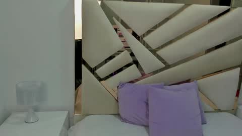 Snapshot of 1naughty_milf chatting on 11, 3, 2025 Luisa online show from 11, 3, 2025