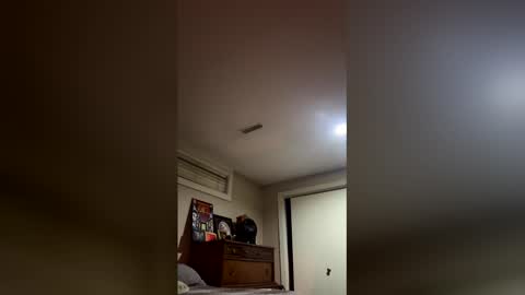 20yroldbwcab online show from 25, 3, 2026