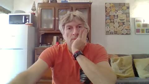 22esserre online show from 10, 11, 2025