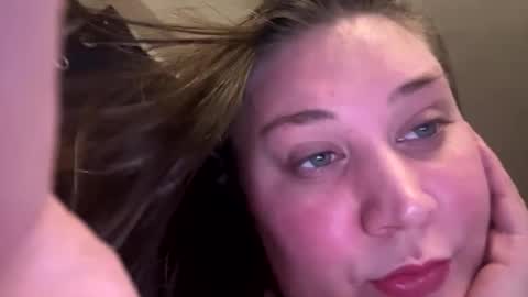 Snapshot of 22thickfatpussy chatting on 19, 11, 2025 22thickfatpussy online show from 19, 11, 2025