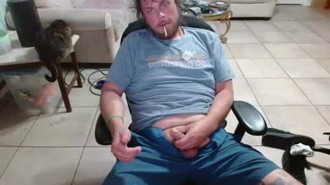 Snapshot of 2dirtyhillbillies chatting on 19, 6, 2026 ThrillBilly online show from 19, 6, 2026