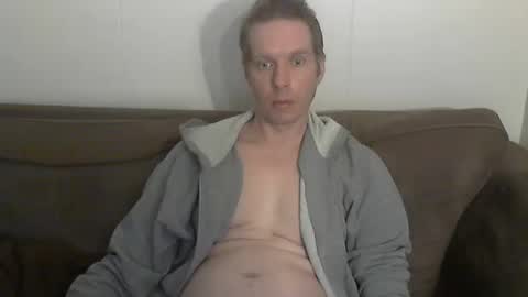 2small4you83 online show from 31, 3, 2026