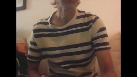 Snapshot of 34colombiano34 chatting on 17, 5, 2026 34colombiano34 online show from 17, 5, 2026