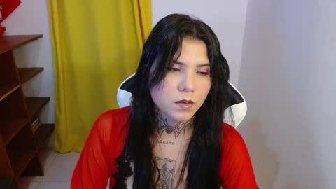 erika online show from 15, 12, 2025