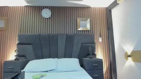 3X NAXAA online show from 25, 9, 2025