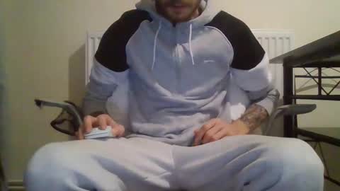 420feetloverr420 online show from 1, 11, 2025