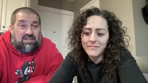 KC420Couple online show from 9, 4, 2026