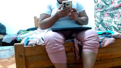 Snapshot of 69smallstar chatting on 18, 1, 2026 star online show from 18, 1, 2026