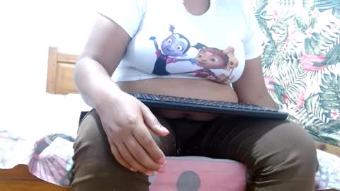 Snapshot of 69smallstar chatting on 1, 3, 2026 star online show from 1, 3, 2026