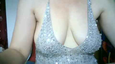 Snapshot of 77lilu chatting on 26, 6, 2026 Lilu online show from 26, 6, 2026