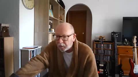  Papi  online show from 9, 3, 2025