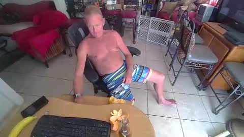 Snapshot of 86406stud chatting on 8, 2, 2026 86406stud online show from 8, 2, 2026