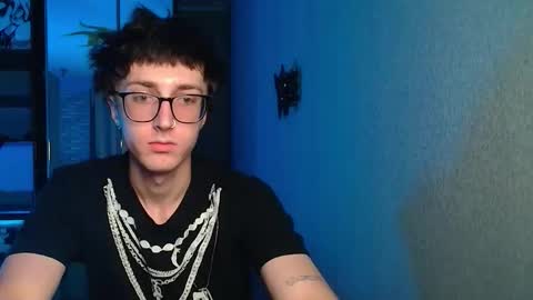 Phillip online show from 1, 12, 2025