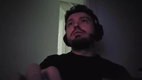 8inchdude93 online show from 15, 4, 2026