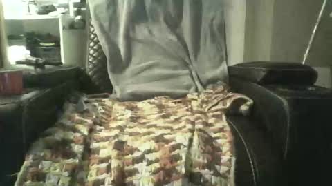 8inchthrobbincock online show from 11, 1, 2026