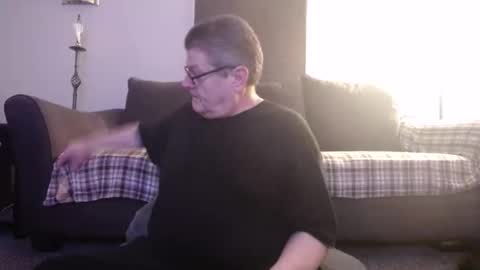 989guy online show from 17, 5, 2026