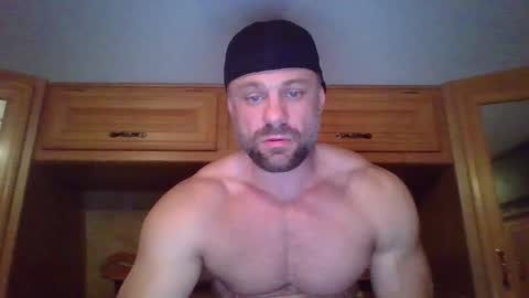 Snapshot of 9fat_inches chatting on 13, 12, 2024 9 fat inches online show from 13, 12, 2024