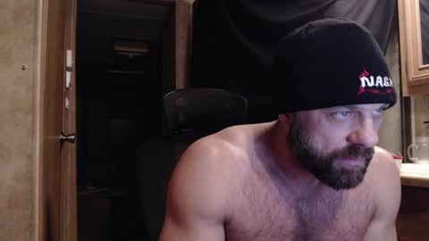 Snapshot of 9fat_inches chatting on 31, 1, 2025 9 fat inches online show from 31, 1, 2025