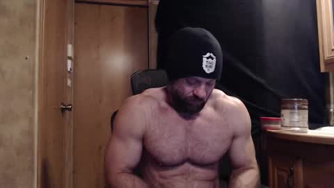 Snapshot of 9fat_inches chatting on 12, 3, 2025 9 fat inches online show from 12, 3, 2025