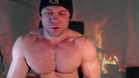 Snapshot of 9fat_inches chatting on 17, 2, 2026 9 fat inches online show from 17, 2, 2026