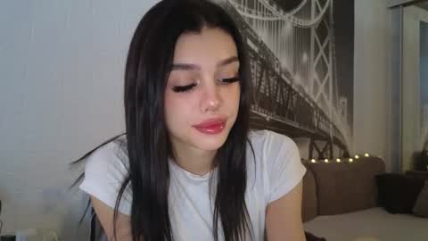 KARINA online show from 9, 9, 2025