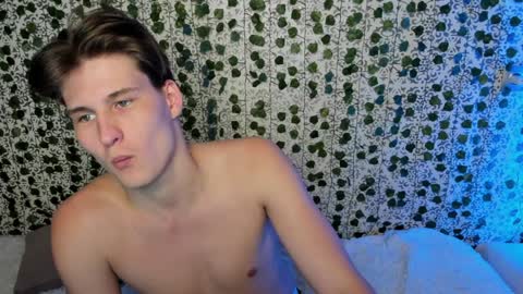 EMILY AND  MARCUS online show from 31, 1, 2025