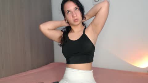 _abrill_20 online show from 16, 1, 2026