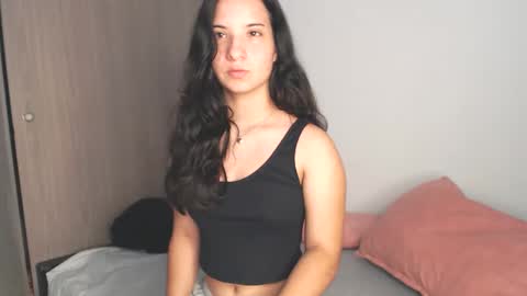 _abrill_20 online show from 15, 2, 2026