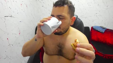     ----       online show from 25, 2, 2025