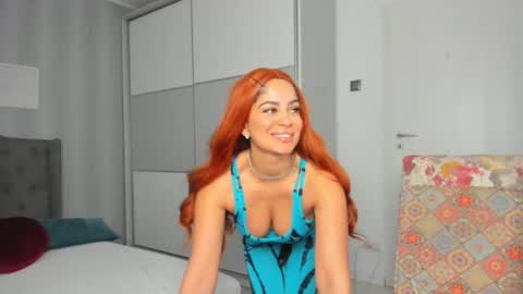 Adelle online show from 28, 2, 2025