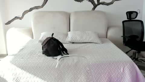 Agatha online show from 30, 1, 2025