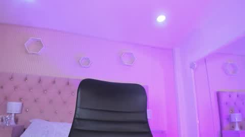 Agatha online show from 12, 11, 2025